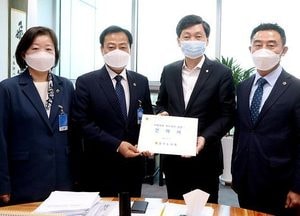 장현국 의장, 국회에 지방자치법 개정안 조속 통과 건의