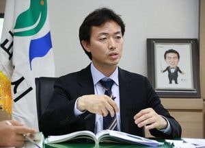 김종천 과천시장, 코로나 사태 중 ‘대규모 회식자리’서 업무추진비 사용 "사실 아냐"