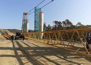 용인 고속도로 공사현장서 외국인 작업자 2명 크레인에 깔려 숨져