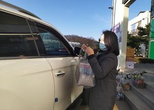 40-50대 인기 ‘반려식물 가드닝 교육’... 온라인 전환 "호평"
