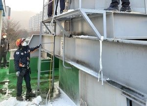 안양, 음료공장 설탕 사일로서 ‘매몰 사고'...‘1명 사망, 1명 경상’