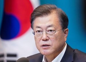 문 대통령 “9조3000억원 규모 3차 재난지원금 1월초 신속 집행”