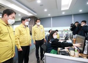 백군기  용인시장 “코로나19 종식  지자체도 힘 보탤 것”