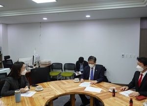김종천 과천시장, 변창흠 국토부장관 만나 “정부 정책 철회” 요구