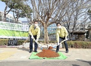시흥시, 인구 50만 대도시 진입 기념식수