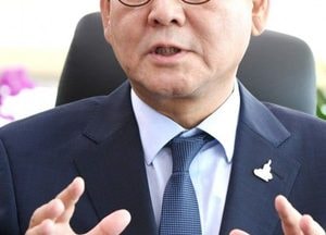 김교흥 SNS에 “국회의원 당선 1주년, 초심 잃지 않을 것”