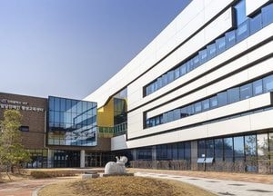 [특집] 모두가 누리는 ‘장애물 없는 인천 서구’로 성큼