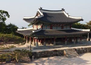 [드론이 본 세상] 남한산성을 지켰던 병사들의 함성이 들리는 듯...‘수어장대’