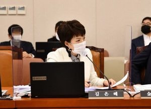 김은혜, 모든 할당제 없애자는 이준석 향해 "모든 청년이 이준석처럼 할 수는 없다"