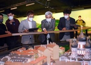 곽상욱, 시간·세계여행 동시에 가능한... 오산 미니어처 빌리지 개관 임박