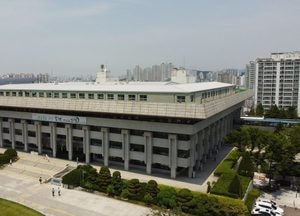 ‘인천 독립 40년 행사 슬로건’ · '옛 송학동 시장관사 명칭' 온라인 투표 실시