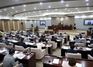 수원시의회, 제360회 제1차 정례회 마무리…2021년 추경안 등 46개 안건 의결