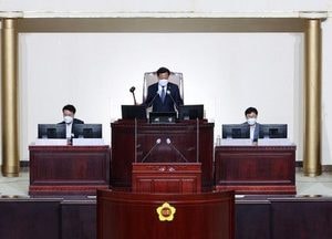 장현국 의장 “방역 활동·일상 회복에 집중해야”