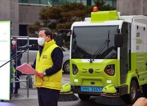 남양주시, 소규모 노면 청소 차량 투입..시민 건강 챙긴다