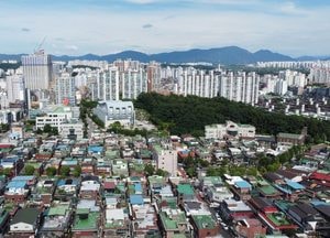 "공무원 관사테크 멈춰라"...과천 관사제도 폐지에 노조 반발