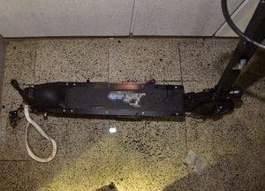 평택 공동주택서 불…충전하던 킥보드 배터리 화재 추정