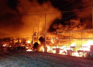 파주 가구공장서 불...1억9000만원 피해