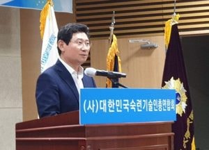 이상일 용인특례시장 당선인, 대통령실 방문 ‘용인 반도체클러스터 조성 등 용인발전 위한 지원 요청’