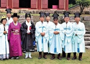 김경희 이천시장, 이천향교 대성전서 ‘취임 고유례 봉행’