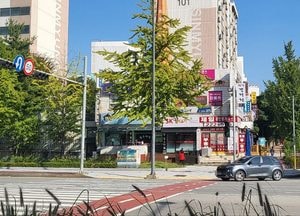 ‘홍보’ 부족한데, 우회전 위반 차량 단속...내일부터 시작