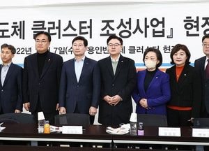 이상일 시장, 용인 반도체클러스터 방문 與의원들에 ‘반도체 고속도로 건설’ 건의