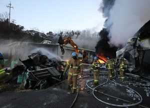 동두천 상패동 공장서 새벽 ‘불’...인명피해 없어