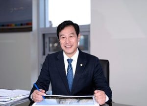 [인터뷰] 강성삼 하남시의장 “지엽적 문제에 집착 않고 의장으로서 중심 지킬 것”