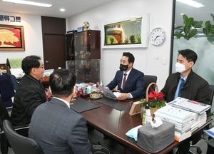 백영현 포천시장, 기업 투자유치 광폭 행보...하남시 소재 삼보물류그룹 방문