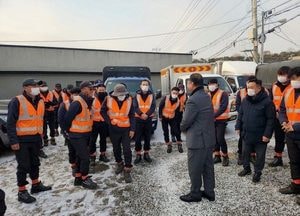 김경일 파주시장 ‘환경미화원‘ 격려…현장 직접 방문해 ‘업무 노고’ 독려