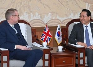 유정복 인천시장, 주한 영국 대사와 소통....“영국처럼 인천시도 온실가스 저감 적극 동참”