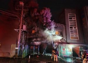 화성 향남면 육류저장처리공장서 새벽 ‘불’...70대 남성 중상