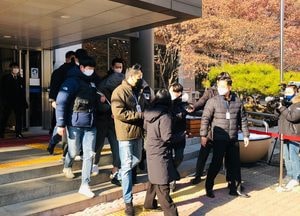 검찰, 동거녀·택시기사 살해 이기영 ‘강도살인·보복살인’ 등 혐의 추가 구속기소