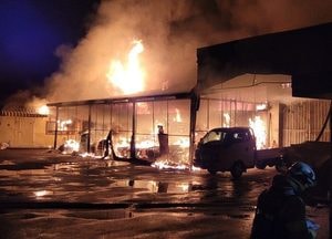 광주 가구제조공장서 새벽 불, 2명 사망