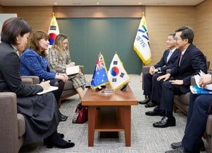 김동연 지사,  주한 호주대사와 미래혁신산업 협력 방안 논의
