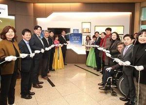 화성시, 여성가족부 ‘여성친화도시’ 지정 현판식 가져