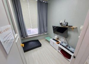 청소년들 탈선 논란, 성인 영상물 틀어주는 변종 룸카페 3곳 입건
