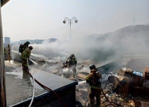 용인, 물류창고 야외 분리수거장서 불, 담배꽁초 추정