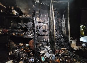 부천 주택 옥탑방에 새벽 불, 2100만원 재산피해