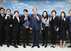 박형덕 시장, 동두천시립합창단 반주자·일반단원 7명 신규위촉