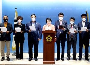 도의회 국민의힘, 검사 출신 비서관 과거 음주사고 비판 “김동연, 내 사람에게는 한없이 관대한 듯”