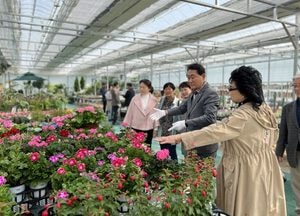 포천시산림조합, 임산물·로컬푸드 직매장 ‘숲의 향기’ 전국 최초 개장