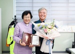 김경희 이천시장 “자랑스러운 이천시 영웅” 찾아 감사장 수여