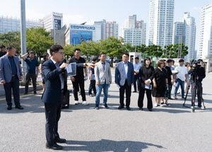 인천시의회 행정안전위원회, 대형 버스·트럭 불법 주·정차 현장 점검