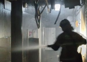 과천 별양동 주상복합건물 상가서 불, 인명피해 없어