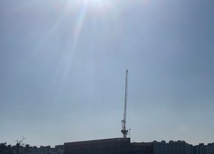 동두천 ‘건축현장 임금 체불 70-80m 기중기 꼭때기서 항의’