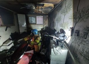 안산 사동 빌라서 불, 20대 남성 2도 화상