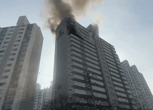 수원 매탄동 아파트서 불, 1시간 22분 만에 진화