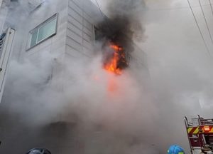 평택 합정동 상가주택서 불, 60대 와상환자 숨져