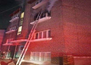 시흥 거모동 다세대주택서 불, 80대 남성 숨져