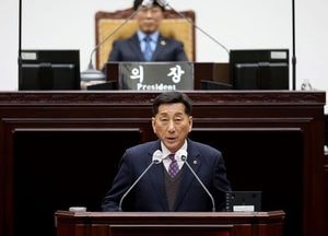 인천시의회 새 의장에 '이봉락' 부의장 선출